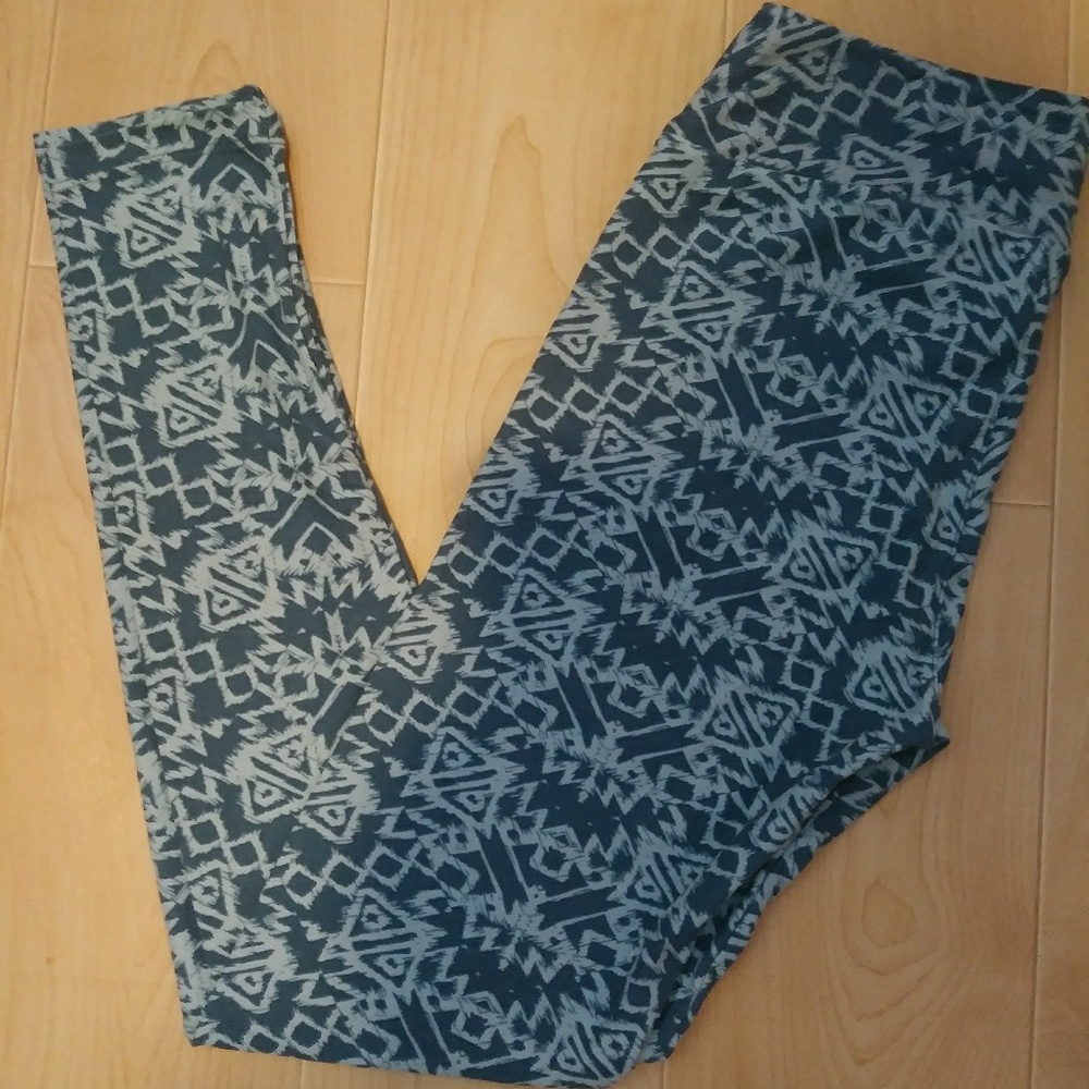 Brand New One Size Leggings Never Worn
